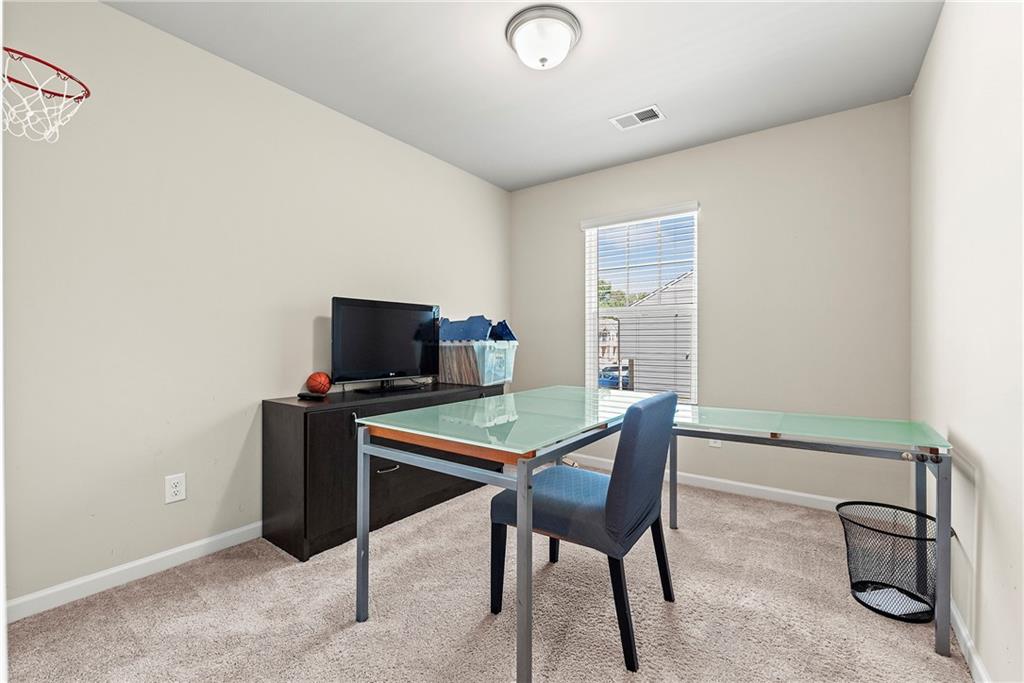 7041 Livia Point Riverdale, GA 30296 - Photo 13 of 23