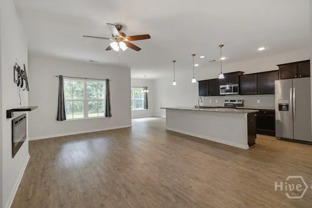 $1,975 | 511 Ferguson Lane, Richmond Hill, GA 31324