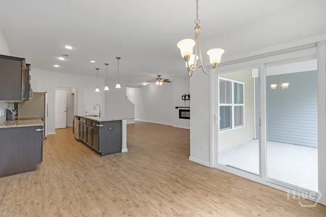 $1,975 | 511 Ferguson Lane, Richmond Hill, GA 31324