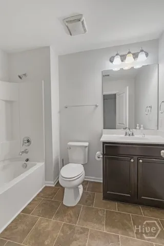 $1,975 | 511 Ferguson Lane, Richmond Hill, GA 31324