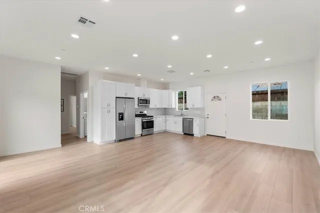 $3,600 | 8571 Lurline Avenue, Winnetka, CA 91306