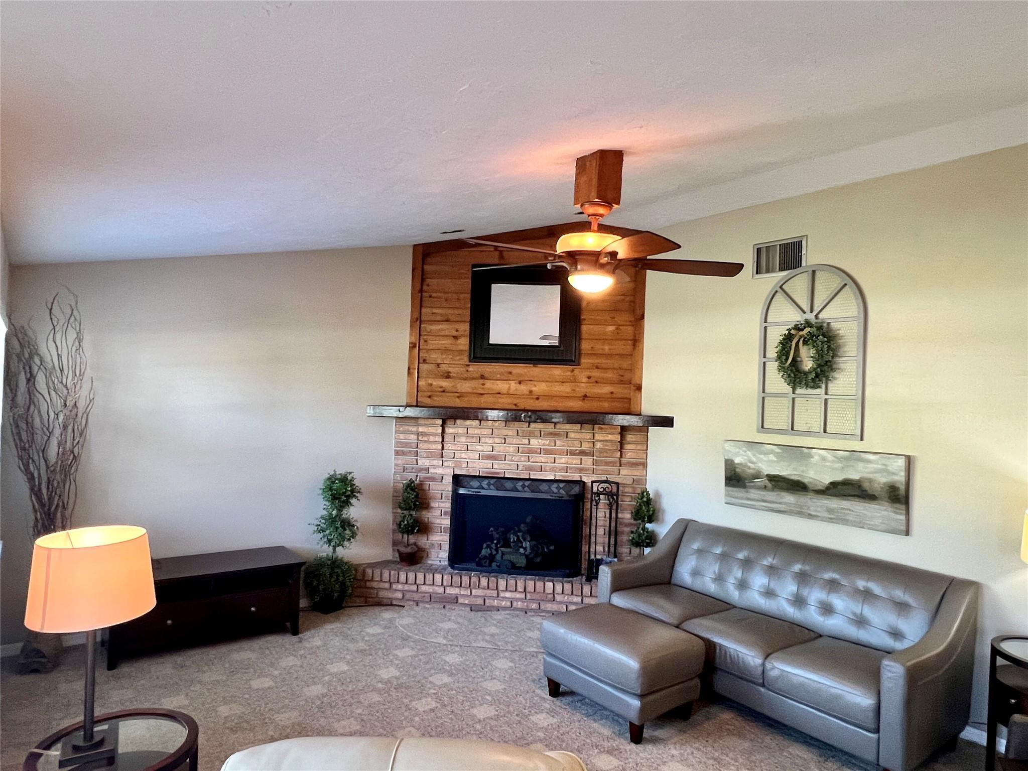 352 Southwest 85th Avenue Okeechobee, FL 34974 - Photo 12 of 21 Photo 12