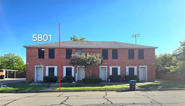 $1,400 | 5801 Shadydell Drive, Fort Worth, TX 76135