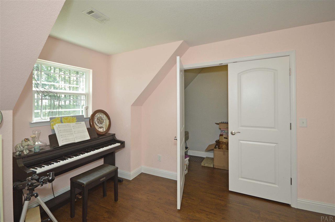7659 Dewey Jernigan Road Pace, FL 32571 - Photo 29 of 43 Gallery Image 29
