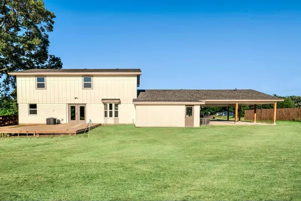 $425,000 | 670 County Road, Powderly, TX 75473