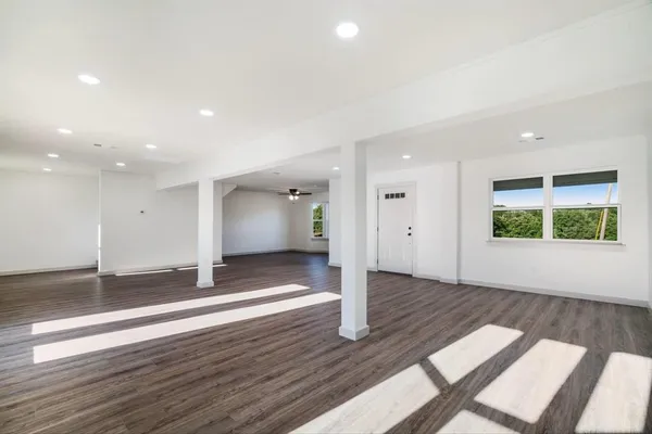 $425,000 | 670 County Road, Powderly, TX 75473