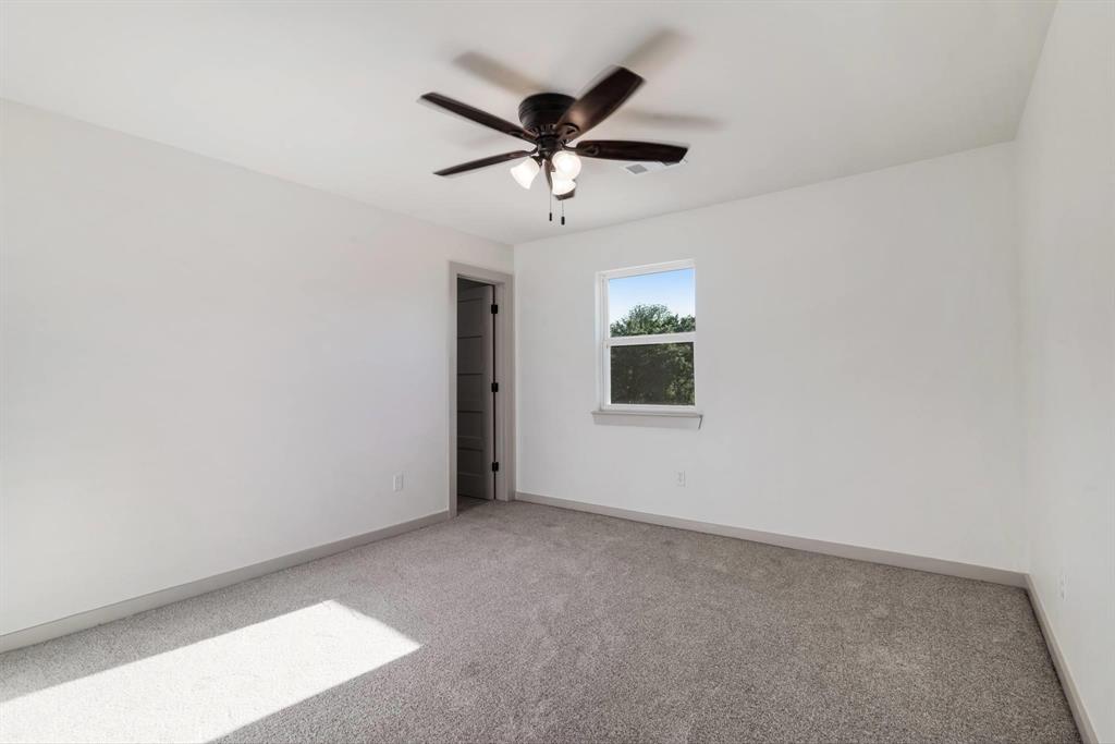 670 County Road Powderly, TX 75473 - Photo 9 of 16