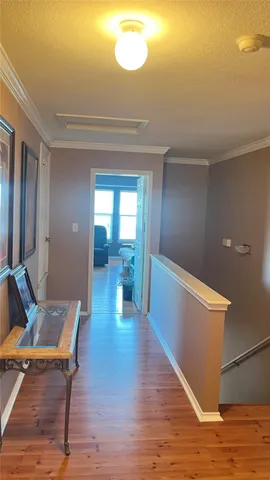 a view of livingroom with hardwood floor