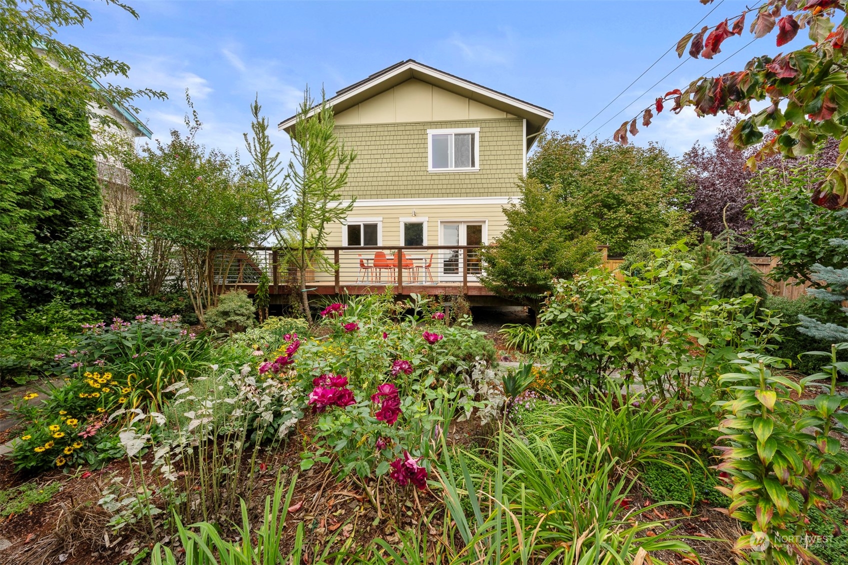 4111 Southwest Dawson Street Seattle, WA 98136 - Photo 2 of 40 Gallery Image 2
