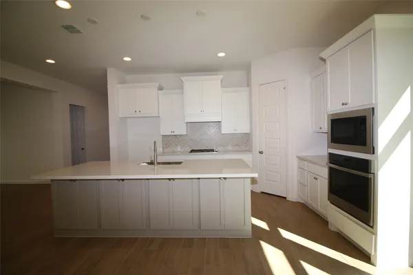 $3,000 | 16750 Yaklin Meadow Court, Humble, TX 77346