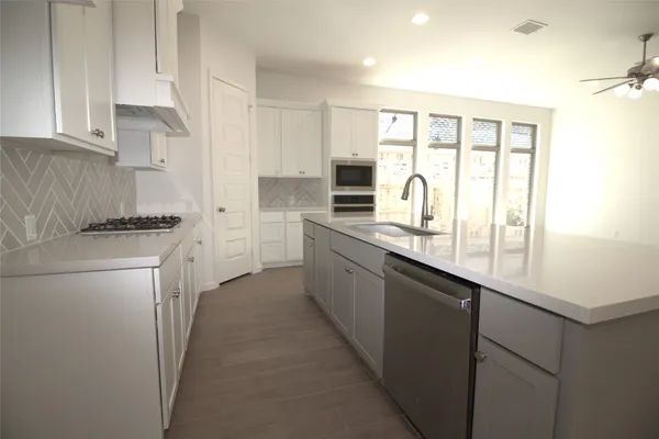 $3,000 | 16750 Yaklin Meadow Court, Humble, TX 77346