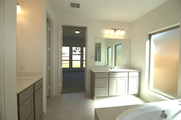 $3,000 | 16750 Yaklin Meadow Court, Humble, TX 77346