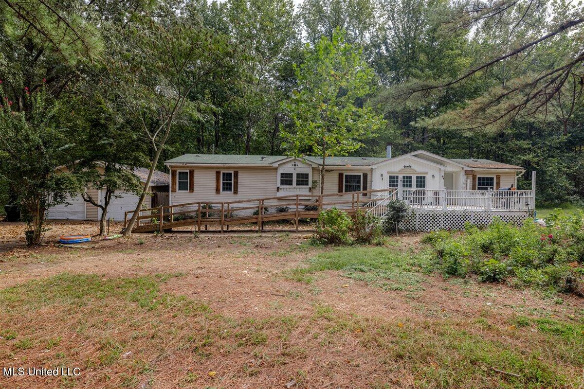 5631 Smith Grove Road Holly Springs, MS 38635 - Photo 2 of 37 32-front