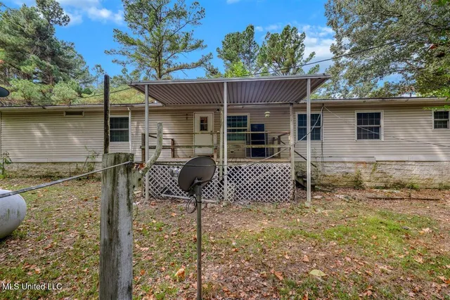 $235,000 | 5631 Smith Grove Road, Holly Springs, MS 38635