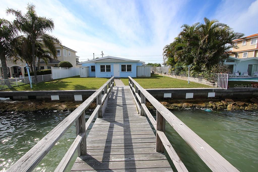816 Bay Point Drive Madeira Beach, FL 33708 - Photo 18 of 25 Gallery Image 18