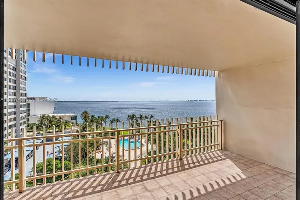 $1,499,000 | 2 Grove Isle Drive, Unit B805, Miami, FL 33133