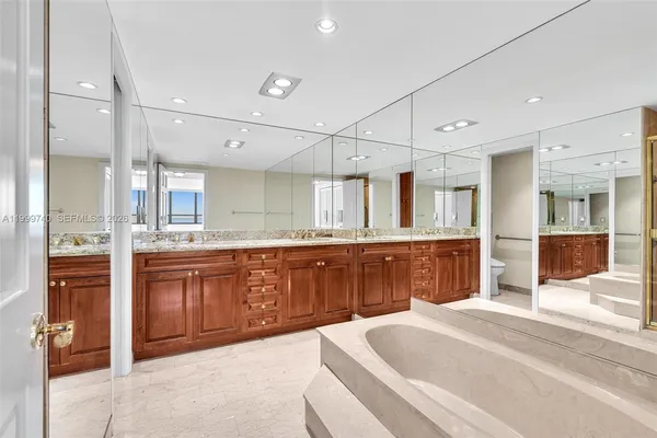 $1,499,000 | 2 Grove Isle Drive, Unit B805, Miami, FL 33133