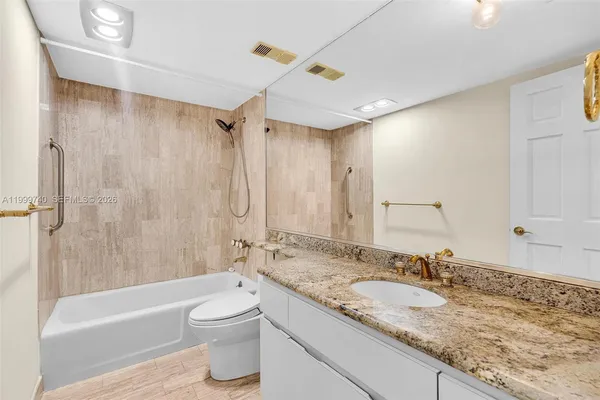 $1,499,000 | 2 Grove Isle Drive, Unit B805, Miami, FL 33133