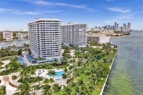$1,499,000 | 2 Grove Isle Drive, Unit B805, Miami, FL 33133