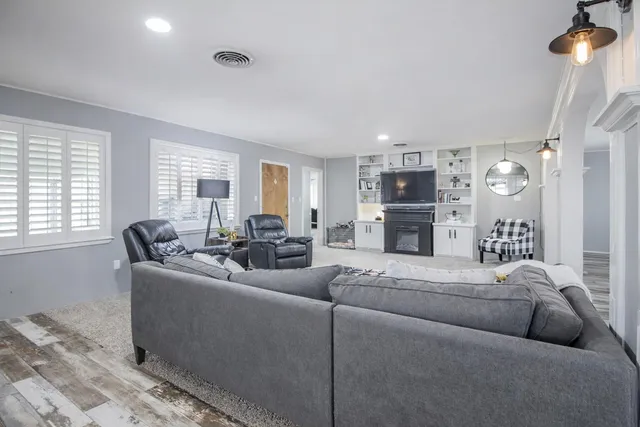 $289,999 | 1603 East Reppto Street, Brownfield, TX 79316