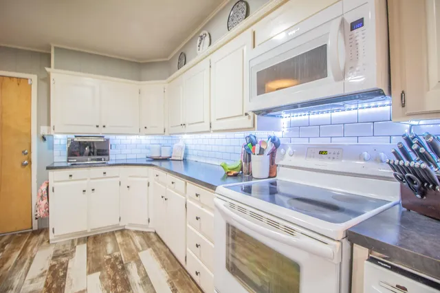 $289,999 | 1603 East Reppto Street, Brownfield, TX 79316