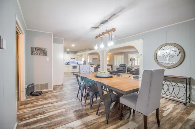 a view of a dining room and livingroom view