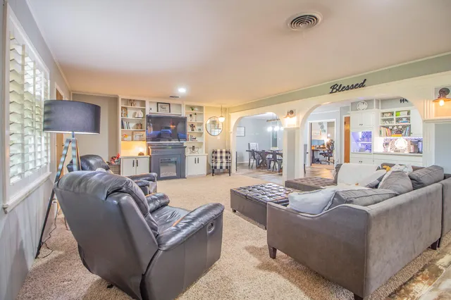 $289,999 | 1603 East Reppto Street, Brownfield, TX 79316