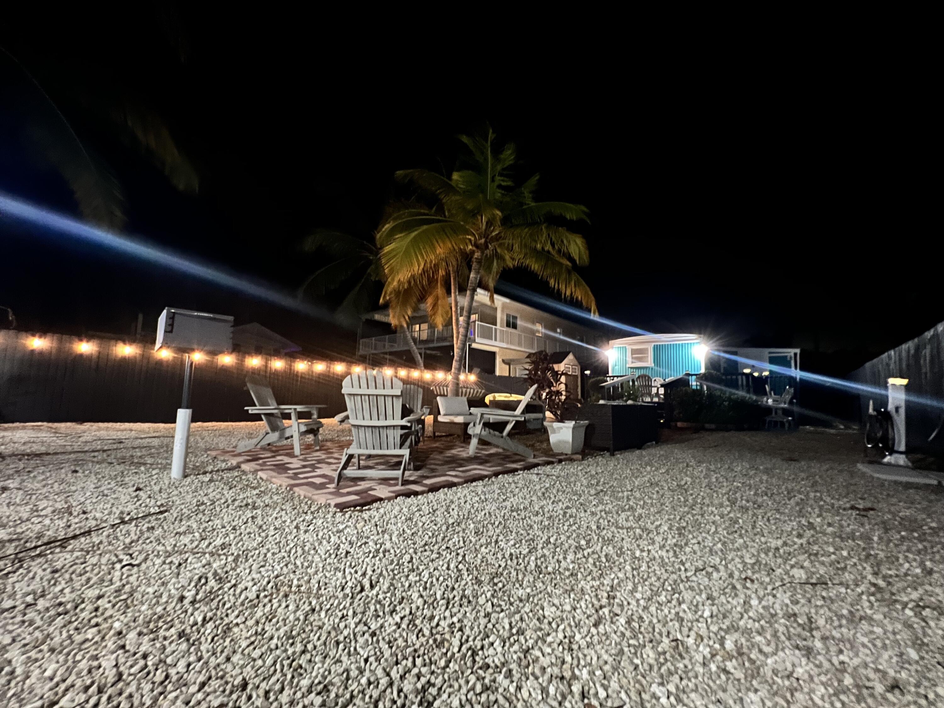 768 Michael Drive Key Largo, FL 33037 - Photo 16 of 22 night time