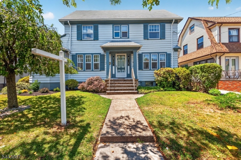 132 Hillside Road Elizabeth, NJ 07208 - Photo 2 of 29