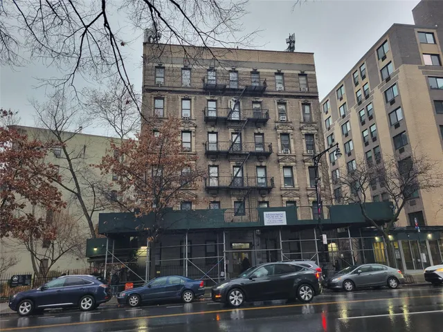 $425,000 | 1046 Amsterdam Avenue, Unit 24 | Morningside Heights