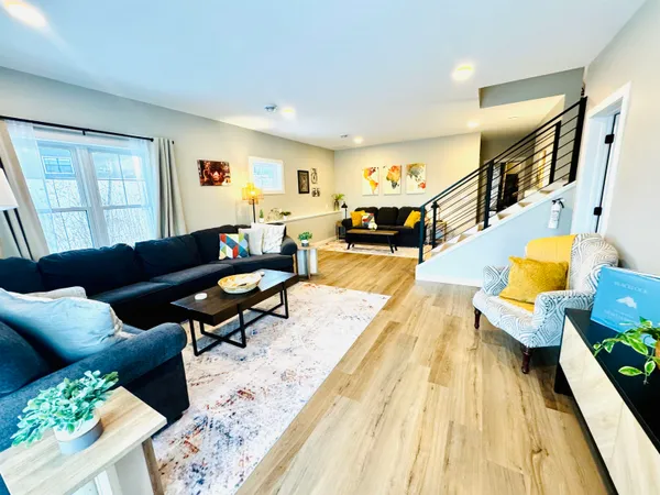 $819,900 | 8620 Maynard Place, Duluth, MN 55808