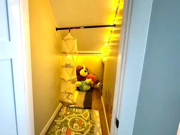 $819,900 | 8620 Maynard Place, Duluth, MN 55808