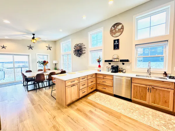 $819,900 | 8620 Maynard Place, Duluth, MN 55808