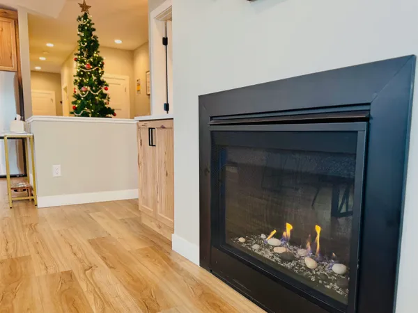 $819,900 | 8620 Maynard Place, Duluth, MN 55808