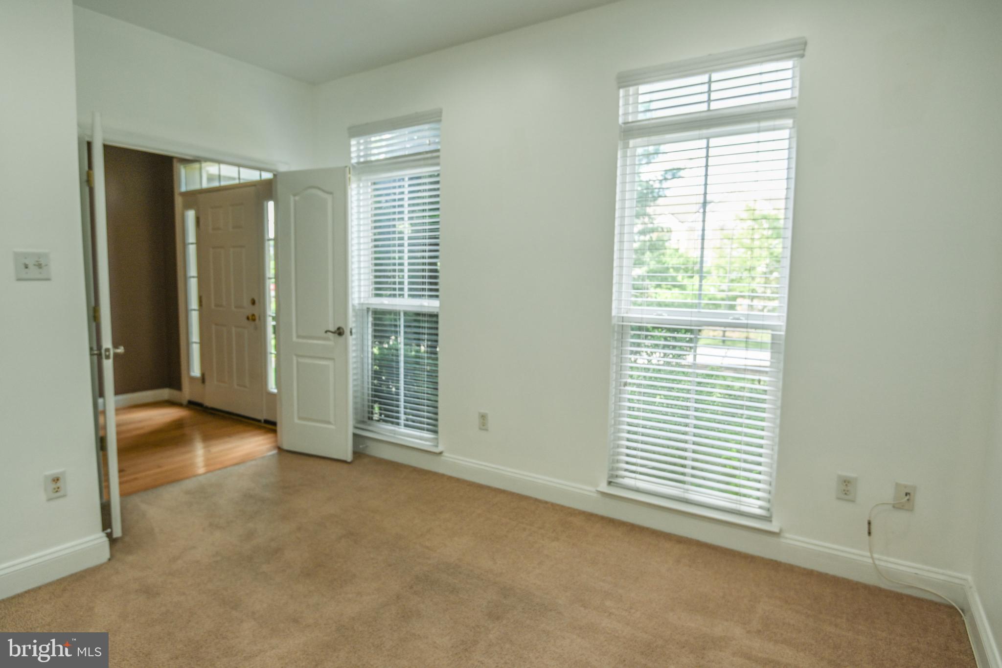 1018 Verdigris Way Odenton, MD 21113 - Photo 4 of 51