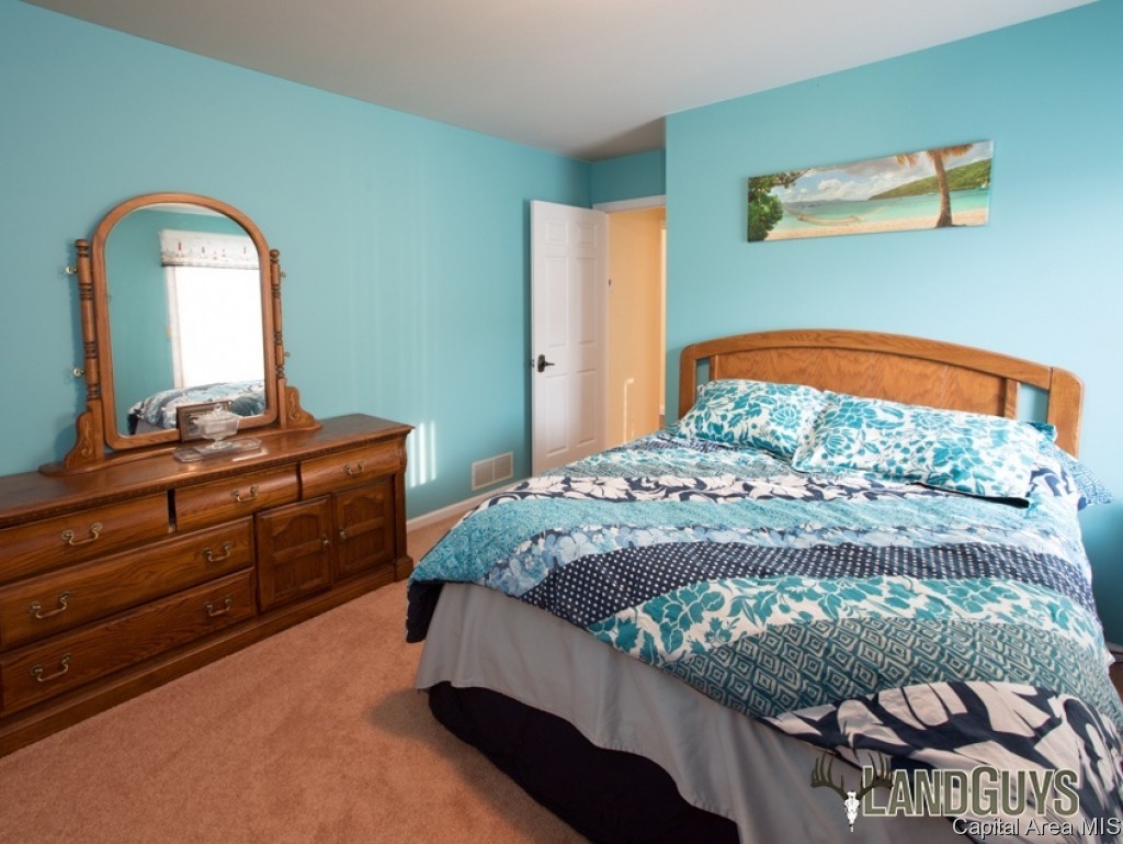 North White Grove Road Princeville, IL 61559 - Photo 23 of 36 Gallery Image 23