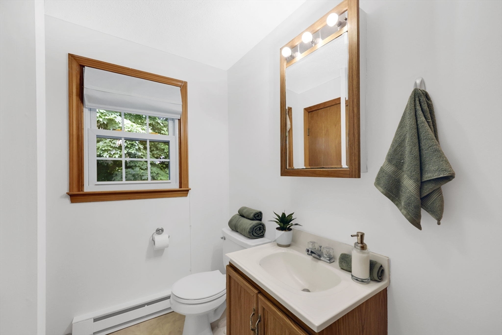 6 Rogers Road East Longmeadow, MA 01028 - Photo 23 of 38