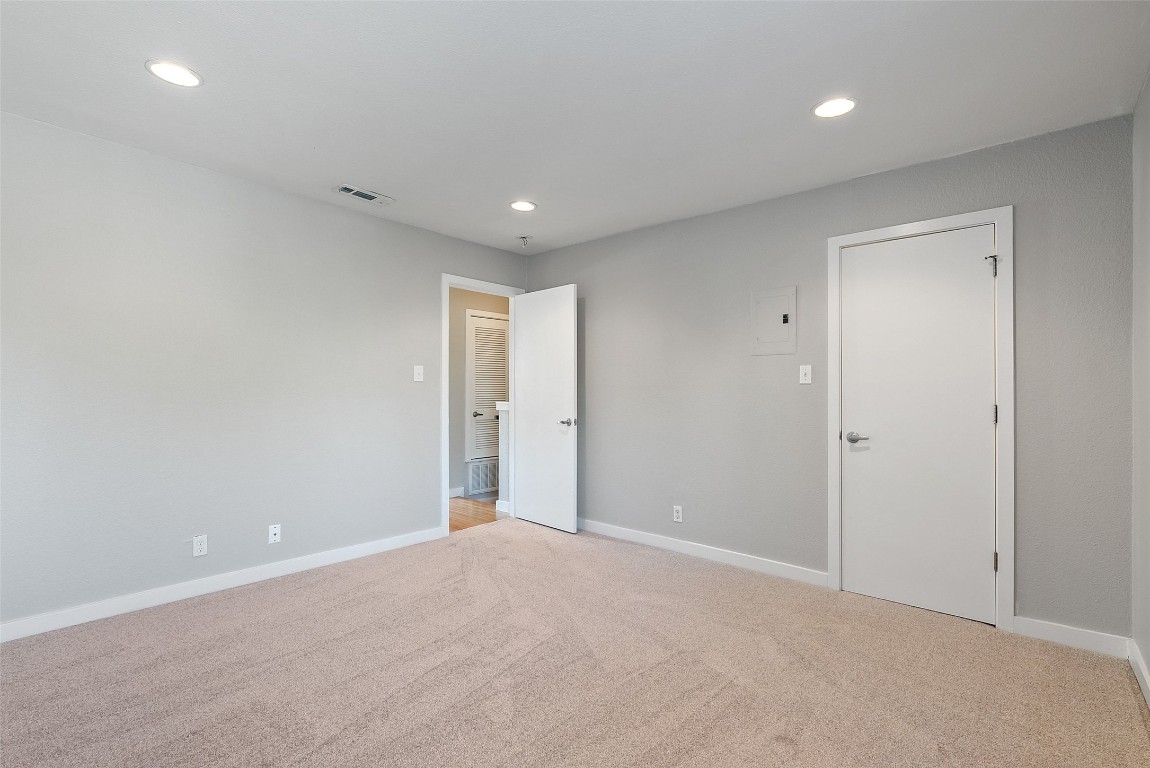 3601 Menchaca Road, Unit 117 Austin, TX 78704 - Photo 22 of 29 a view of an empty room