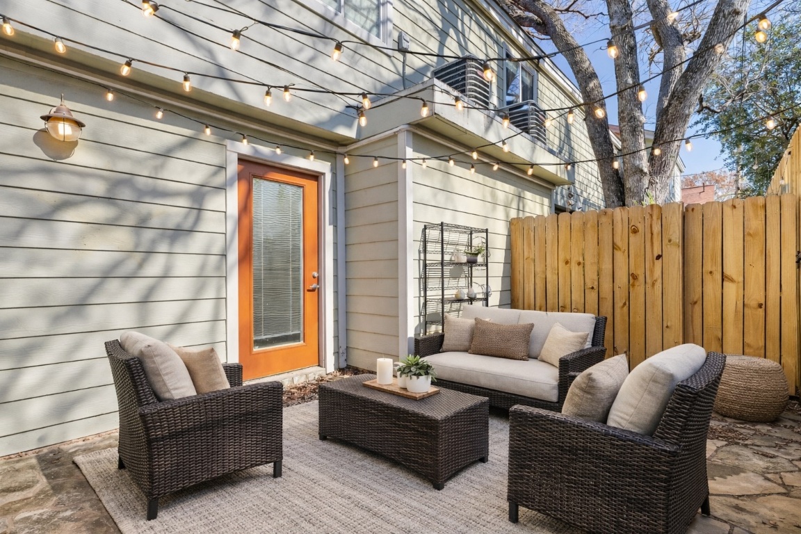 3601 Menchaca Road, Unit 117 Austin, TX 78704 - Photo 25 of 29 a outdoor living space with furniture and a potted plant