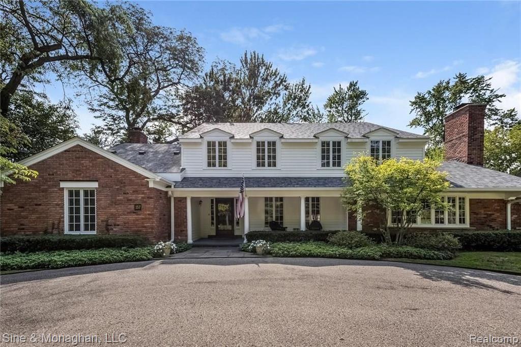 157 Kenwood Road Grosse Pointe Farms, MI 48236 - Photo 1 of 84