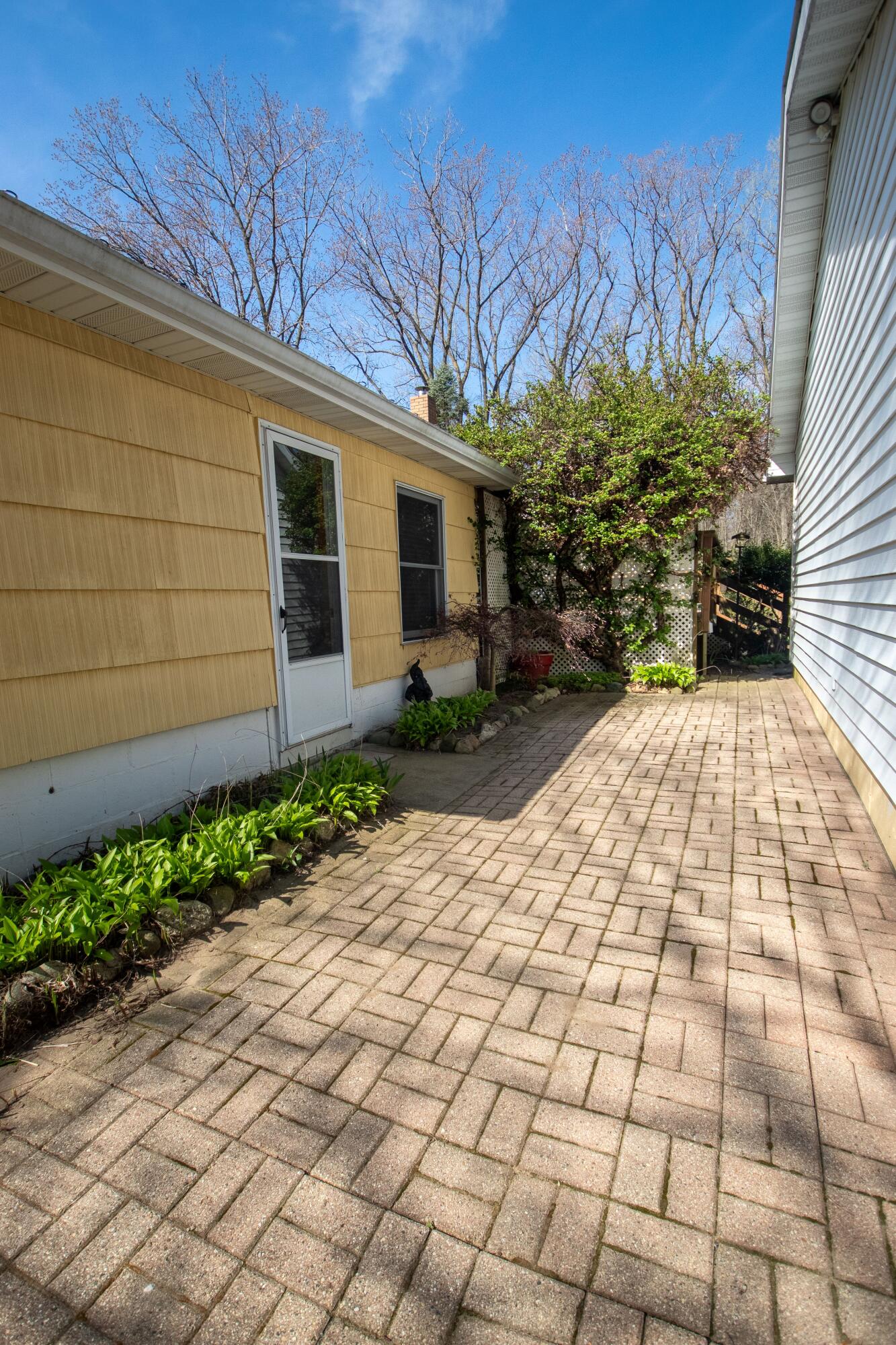 6923 Harbert Road Sawyer, MI 49125 - Photo 25 of 29 IMG_3806-HDR