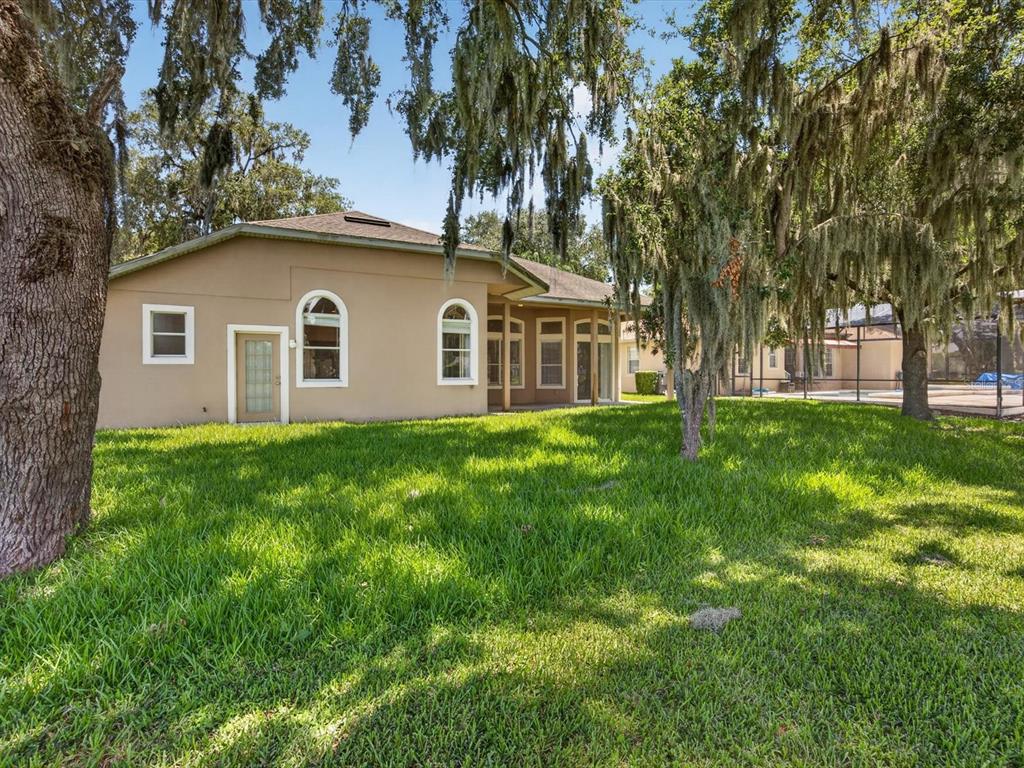 2275 Rambling Oaks Way Kissimmee, FL 34746 - Photo 41 of 51