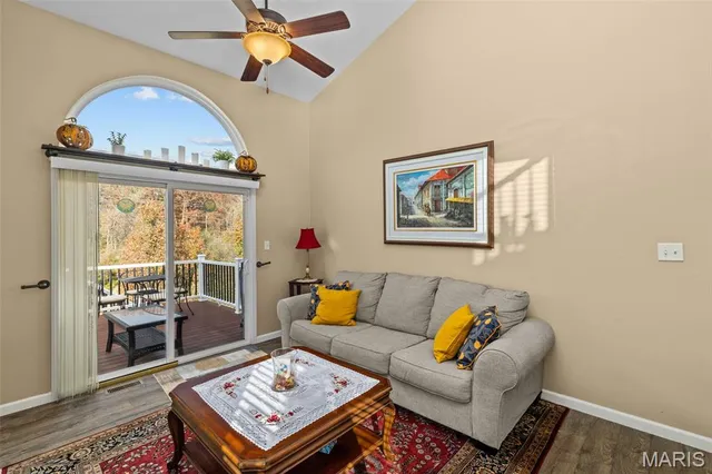 $285,000 | 139 Roxbury Drive, O'Fallon, MO 63366