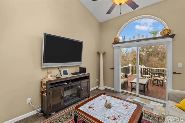 $285,000 | 139 Roxbury Drive, O'Fallon, MO 63366