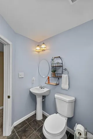 $285,000 | 139 Roxbury Drive, O'Fallon, MO 63366