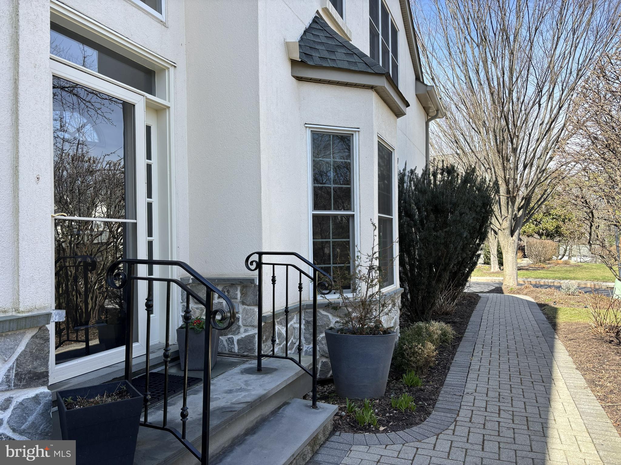 1111 Brian's Way Wayne, PA 19087 - Photo 3 of 39