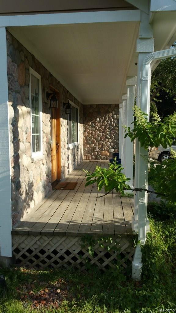 3963 Samuel Avenue Rochester, MI 48309 - Photo 49 of 54 20150803_184211.jpg