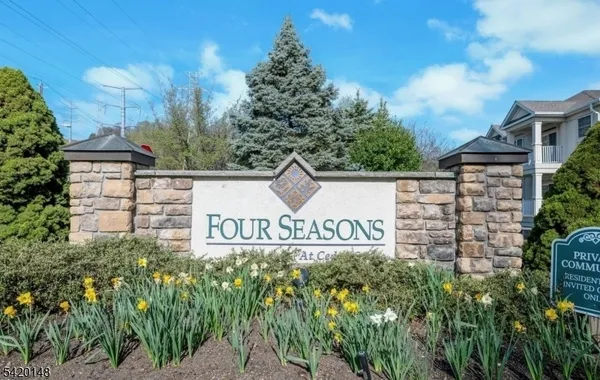 $4,300 | 1010 Holly Lane, Unit 10, Cedar Grove, NJ 07009