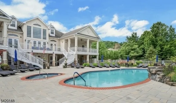 $4,300 | 1010 Holly Lane, Unit 10, Cedar Grove, NJ 07009