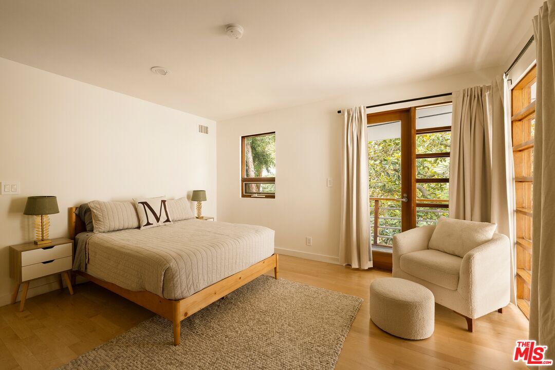 3600 Mandeville Canyon Road Los Angeles, CA 90049 - Photo 19 of 26
